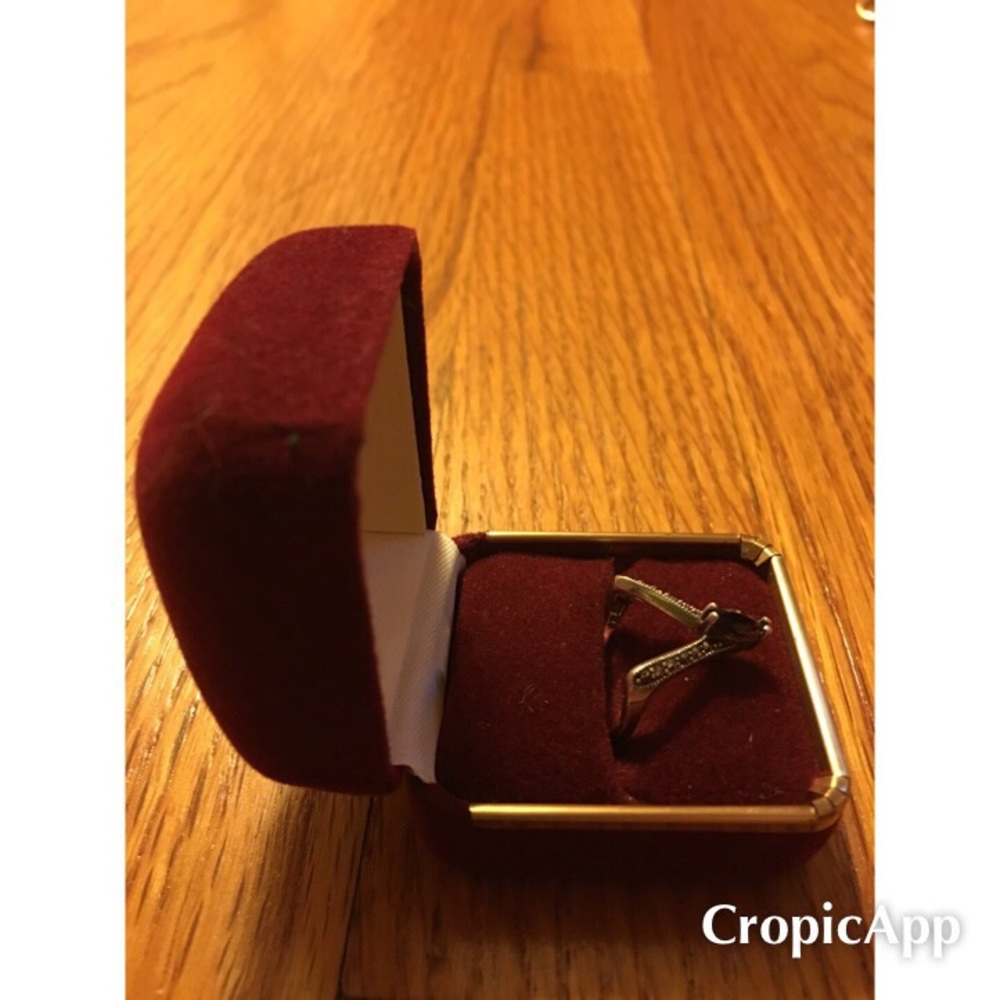 Vintage Ruby Art Deco Solid Sterling Silver Ring. - image 2